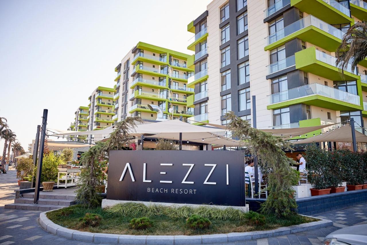 Seastar Apartment - Spa N Pools Beach Resort Mamaia Eksteriør billede